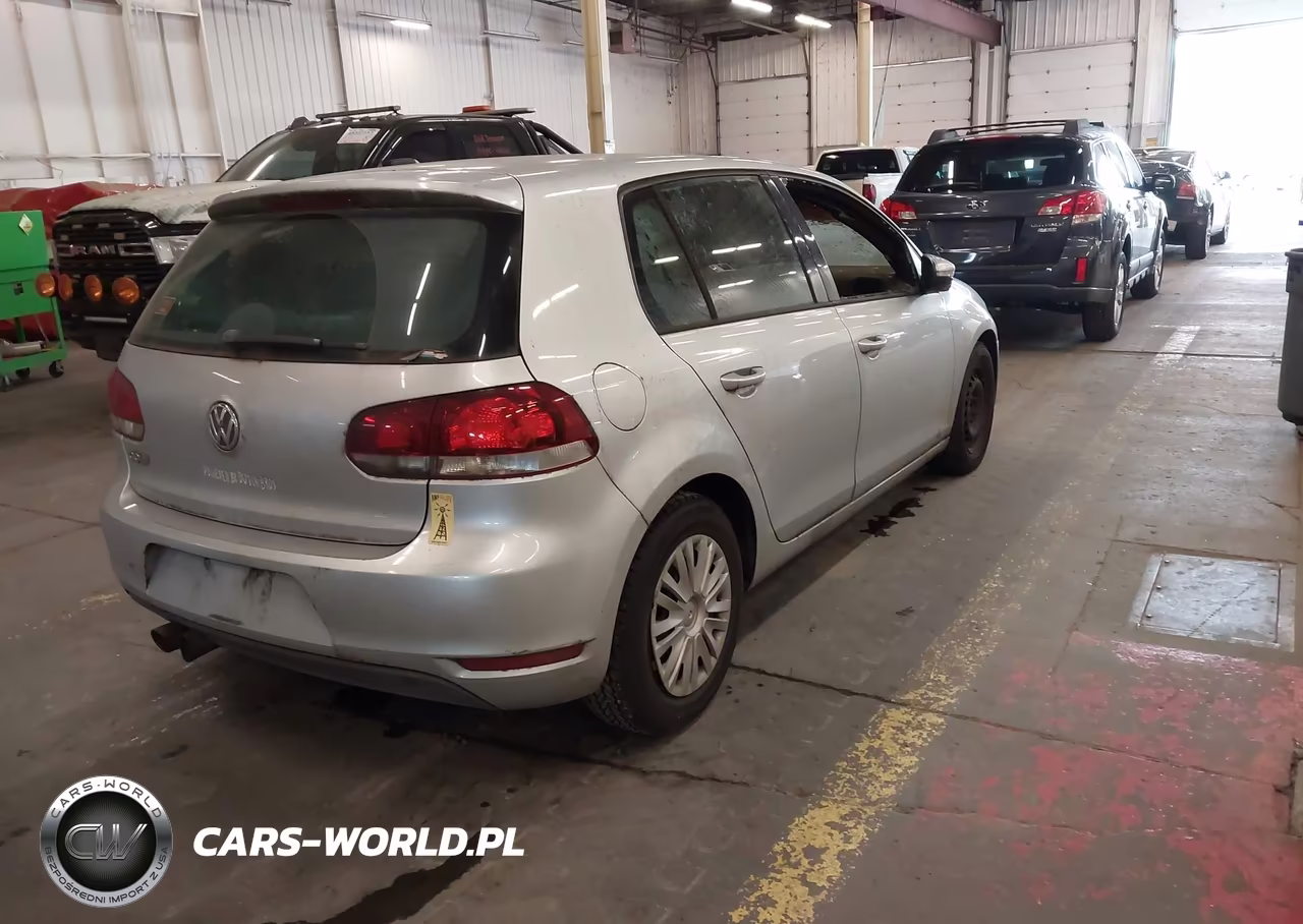 2012 Volkswagen Golf 2.5L 4-Door VIN:WVWDB7AJ9CW007686 - 4