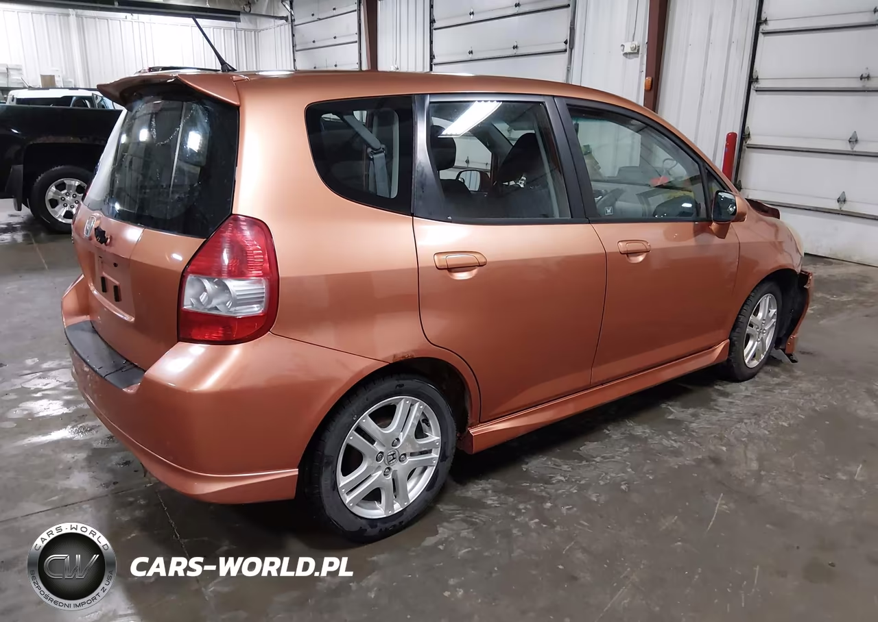 2007 Honda Fit Sport VIN:JHMGD38657S034350 - 4