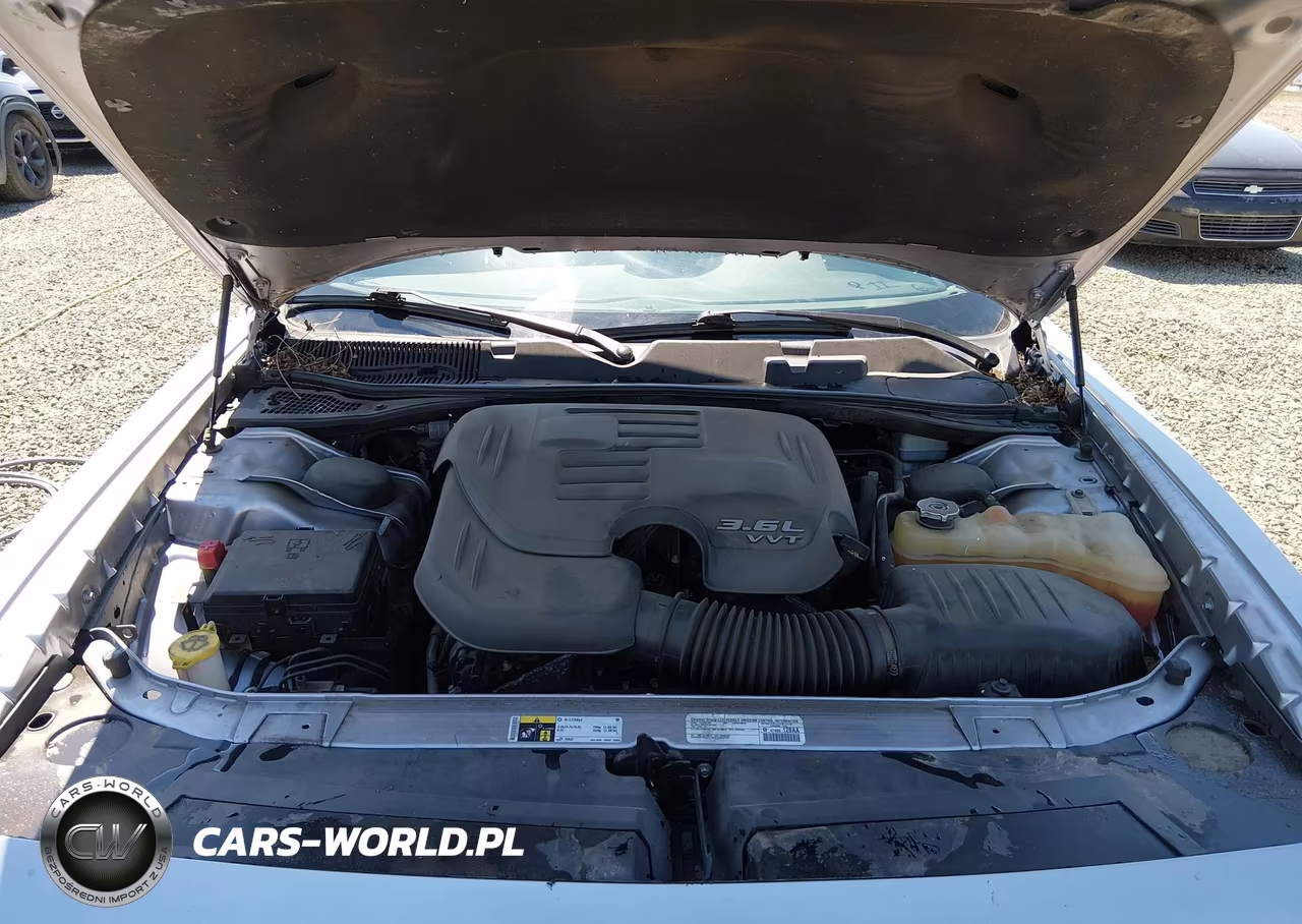 2015 Dodge Challenger Sxt VIN:2C3CDZAG1FH722670 - 10