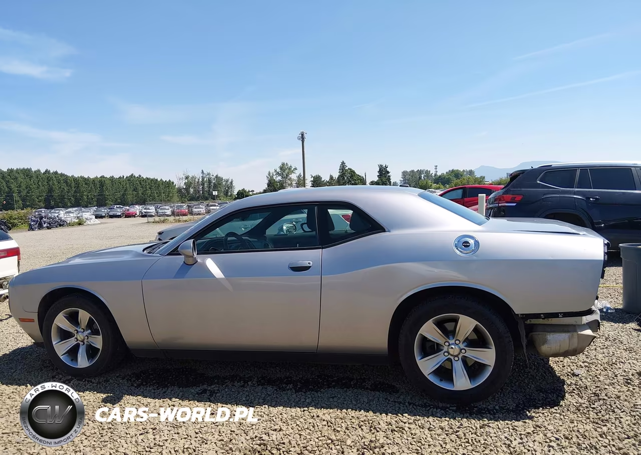 2015 Dodge Challenger Sxt VIN:2C3CDZAG1FH722670 - 15