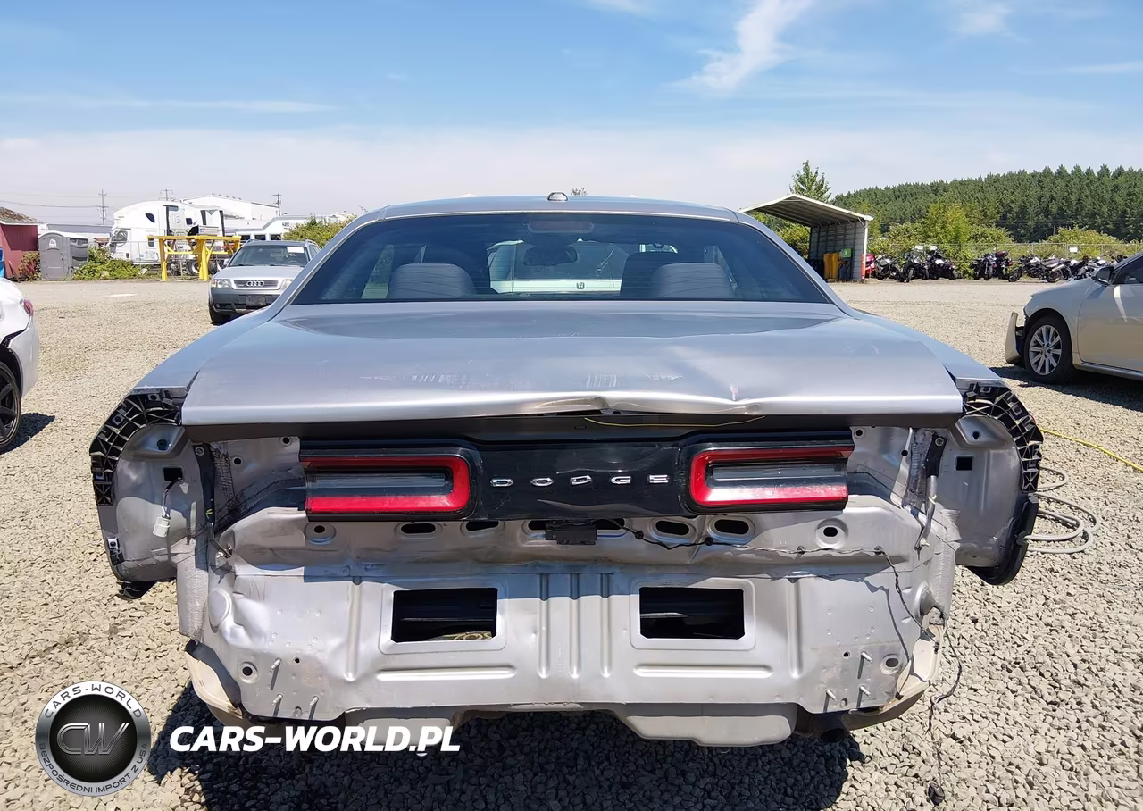 2015 Dodge Challenger Sxt VIN:2C3CDZAG1FH722670 - 17