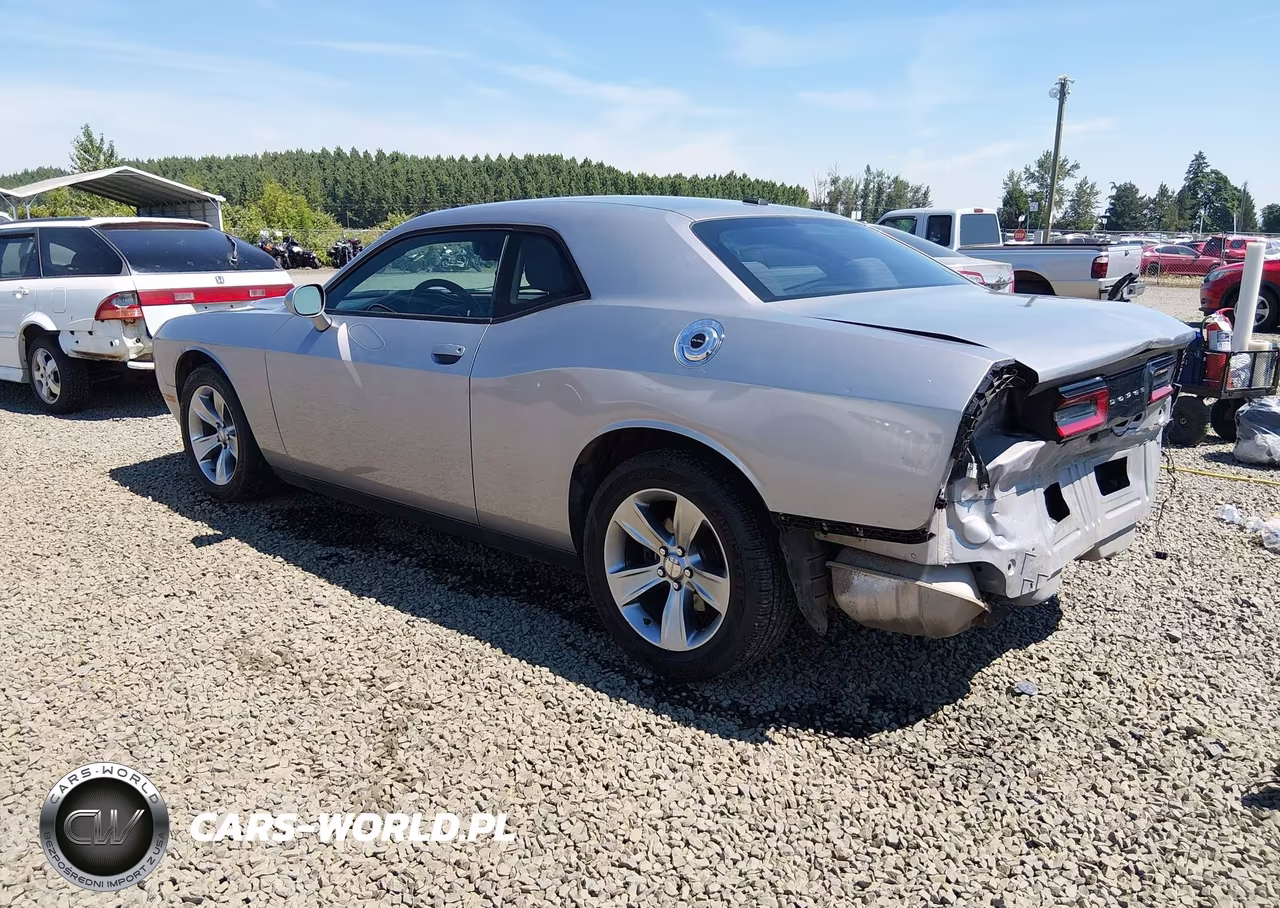 2015 Dodge Challenger Sxt VIN:2C3CDZAG1FH722670 - 3