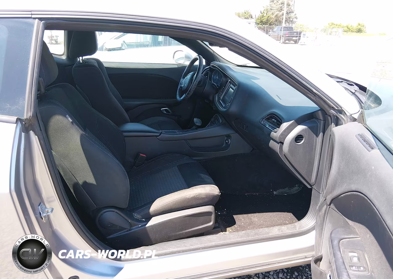 2015 Dodge Challenger Sxt VIN:2C3CDZAG1FH722670 - 5