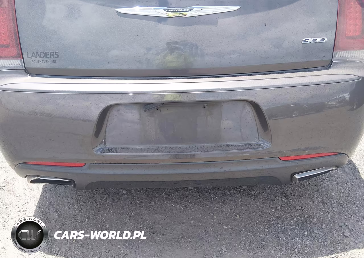 2020 Chrysler 300 Touring VIN:2C3CCAAG4LH123102 - 6