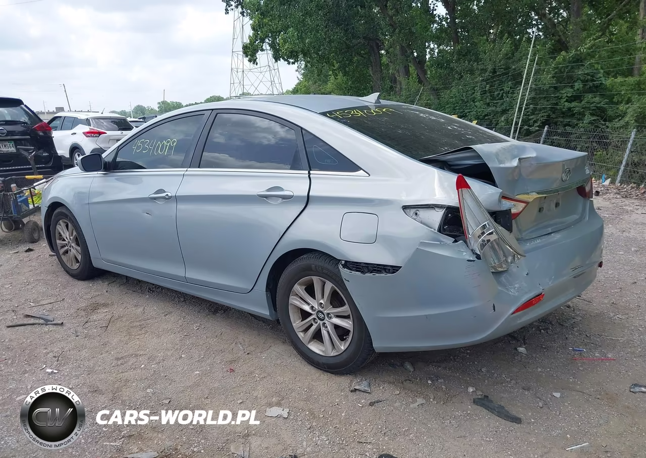 2013 Hyundai Sonata Gls VIN:5NPEB4AC4DH571841 - 3