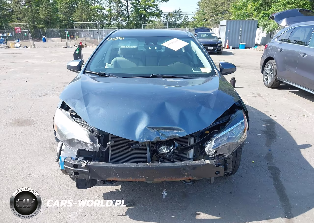 2018 Toyota Corolla Le VIN:2T1BURHE6JC094281 - 13