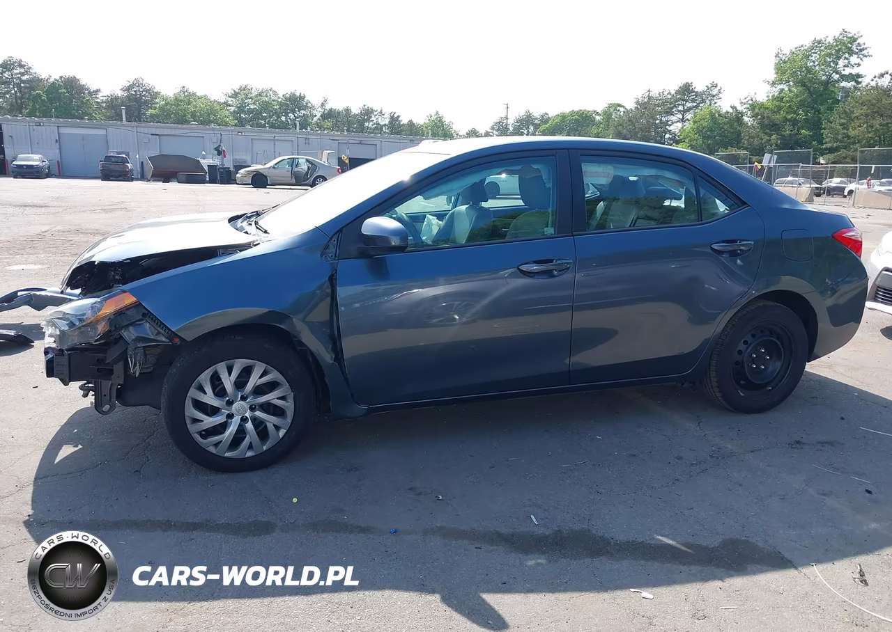 2018 Toyota Corolla Le VIN:2T1BURHE6JC094281 - 15