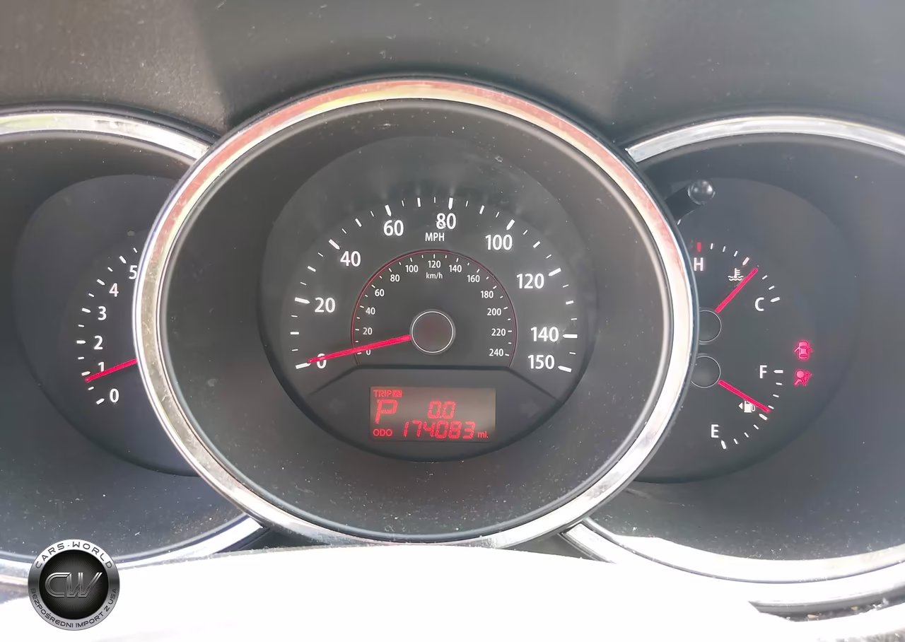 2012 Kia Sorento Lx VIN:5XYKT3A11CG189166 - 7