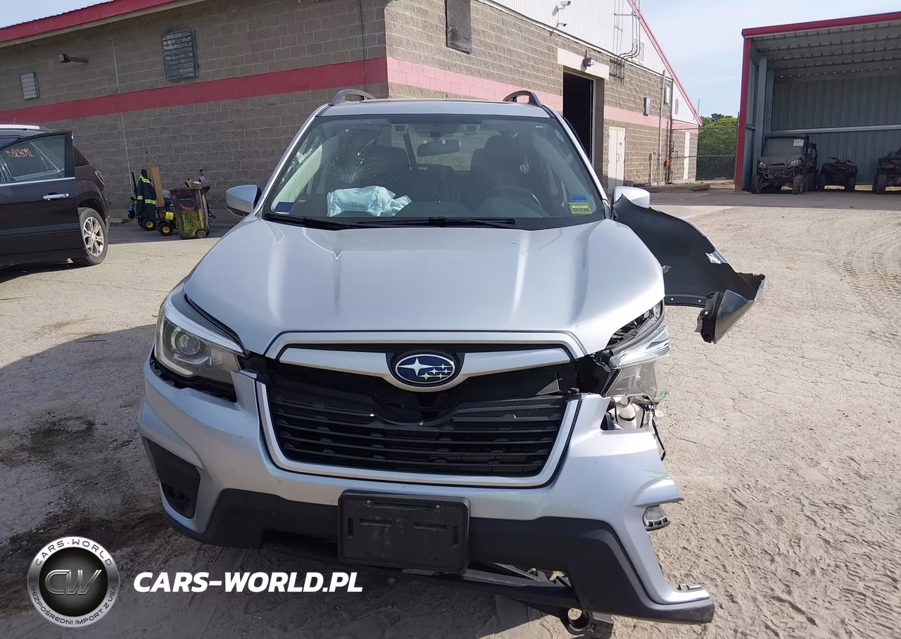 2019 Subaru Forester Premium VIN:JF2SKAGC4KH561591 - 13