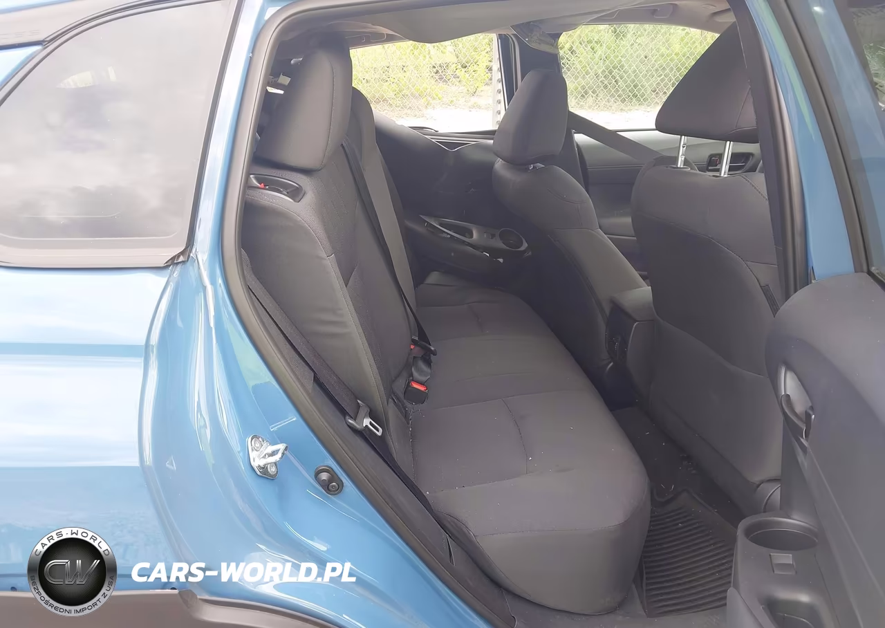 2026 Toyota Corolla Cross Le VIN:7MUBAABG4TV167765 - 8