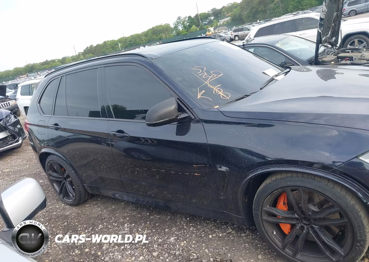 2016 BMW X5 M VIN:5YMKT6C56G0R78174 - 13
