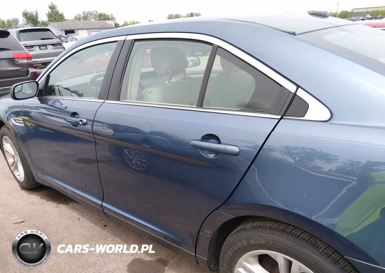 2018 Ford Taurus Se VIN:1FAHP2D81JG100942 - 14