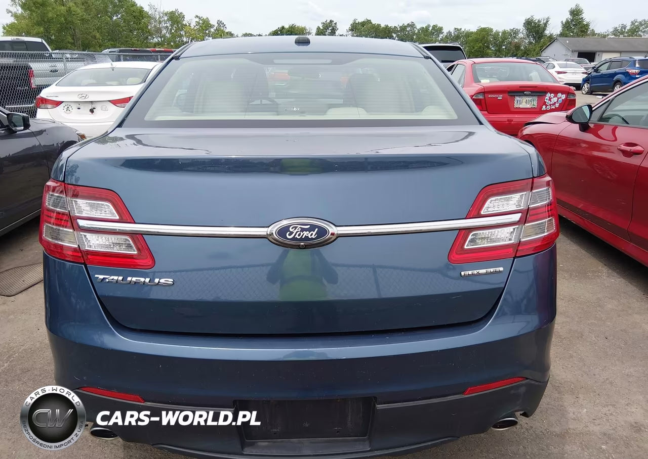 2018 Ford Taurus Se VIN:1FAHP2D81JG100942 - 16