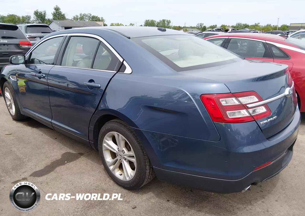 2018 Ford Taurus Se VIN:1FAHP2D81JG100942 - 3