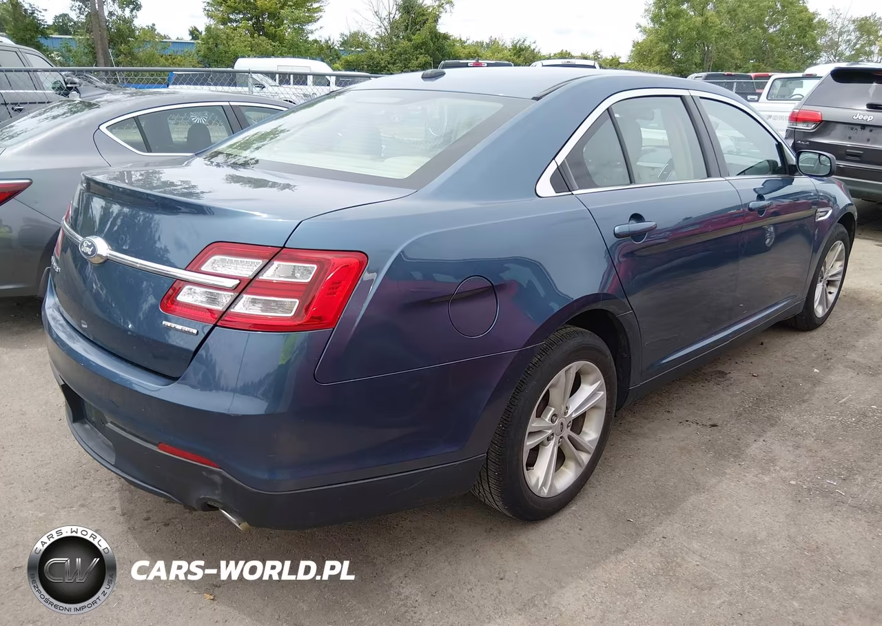 2018 Ford Taurus Se VIN:1FAHP2D81JG100942 - 4