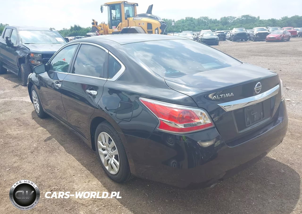 2015 Nissan Altima 2.5 VIN:1N4AL3AP8FC416657 - 3