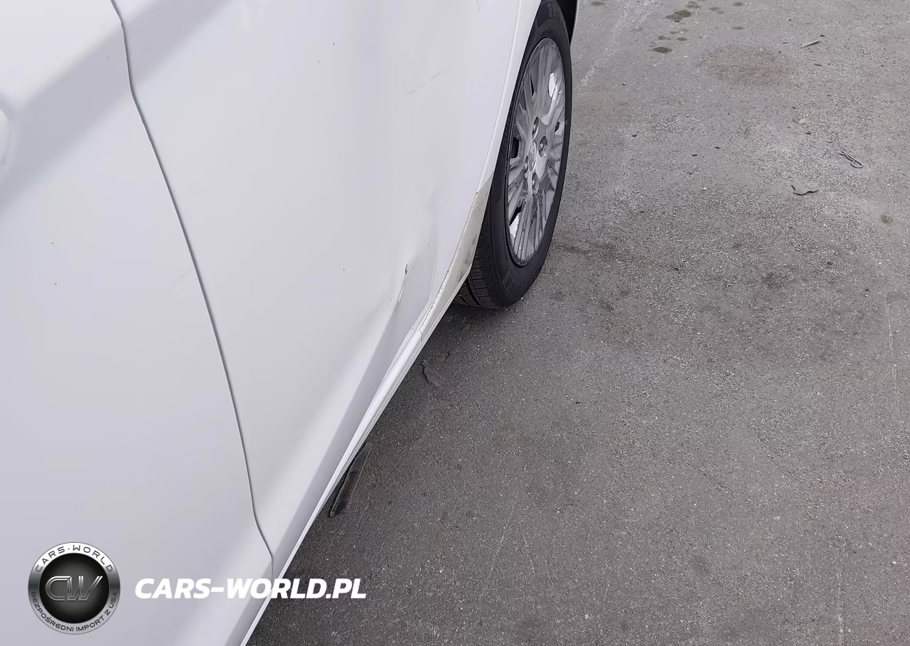 2015 Ford Fiesta S VIN:3FADP4AJ7FM210652 - 12