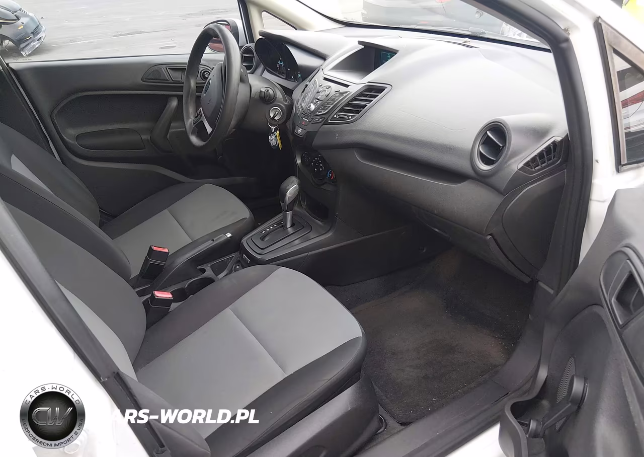 2015 Ford Fiesta S VIN:3FADP4AJ7FM210652 - 5