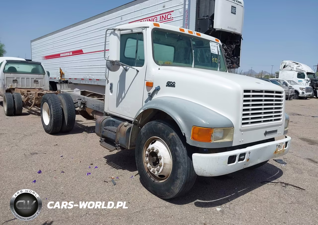 1998 International 4000 4700