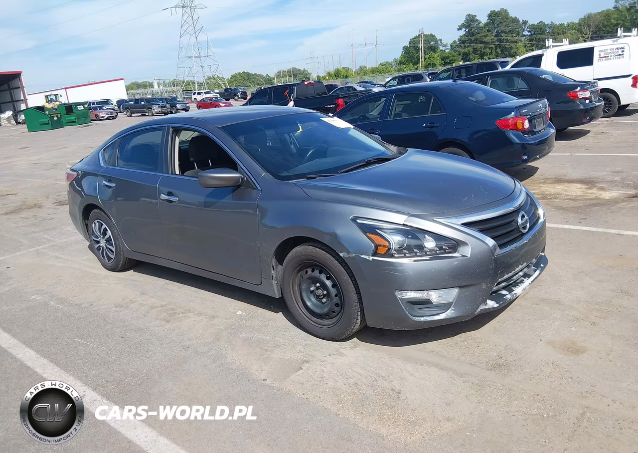 2015 Nissan Altima 2.5 S – zdjęcie 1 z 11