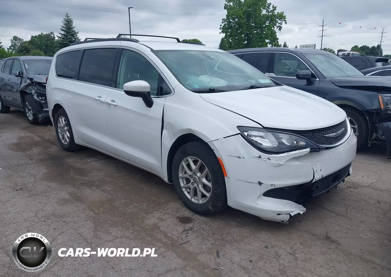 2021 Chrysler Voyager Lxi