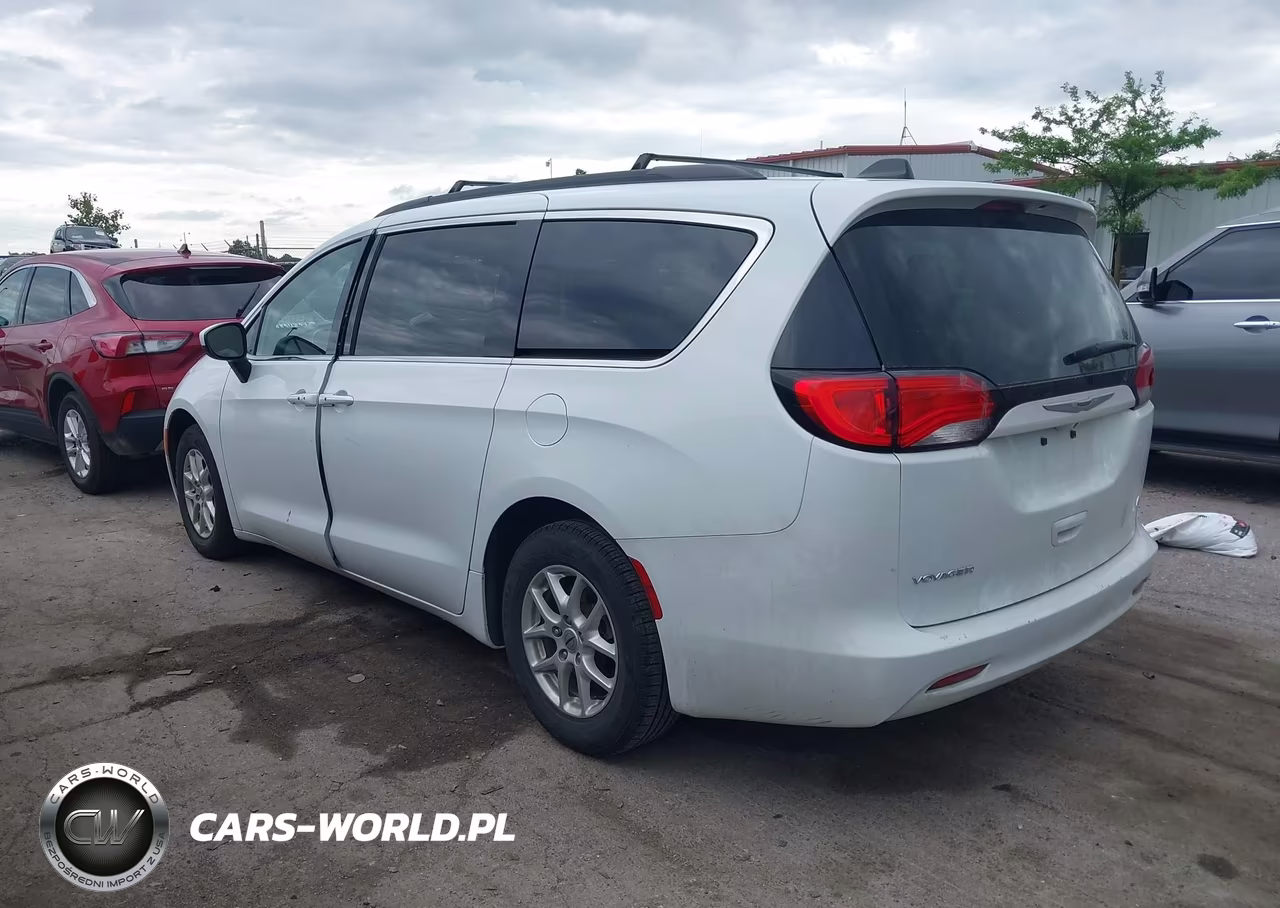 2021 Chrysler Voyager Lxi VIN:2C4RC1DG4MR533671 - 3