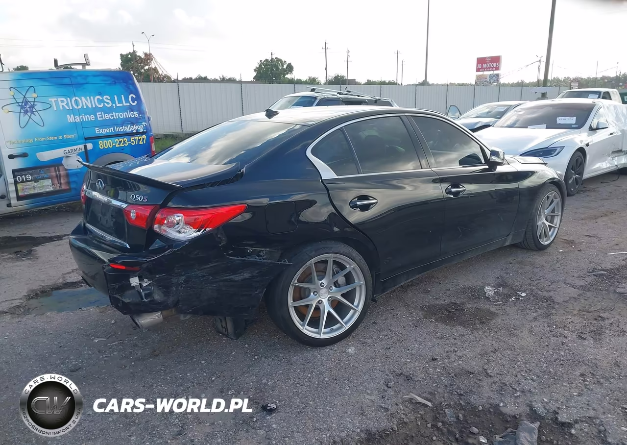 2016 Infiniti Q50 Red Sport 400 VIN:JN1FV7AP0GM421545 - 4