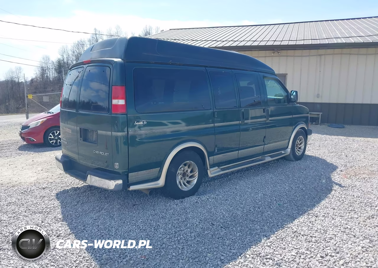 2003 Chevrolet Express Upfitter VIN:1GBFG15T131205375 - 4