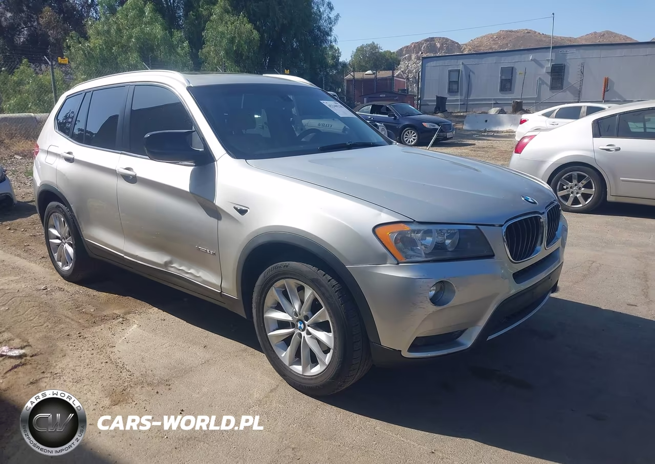2013 BMW X3 xDrive28I – zdjęcie 1 z 12