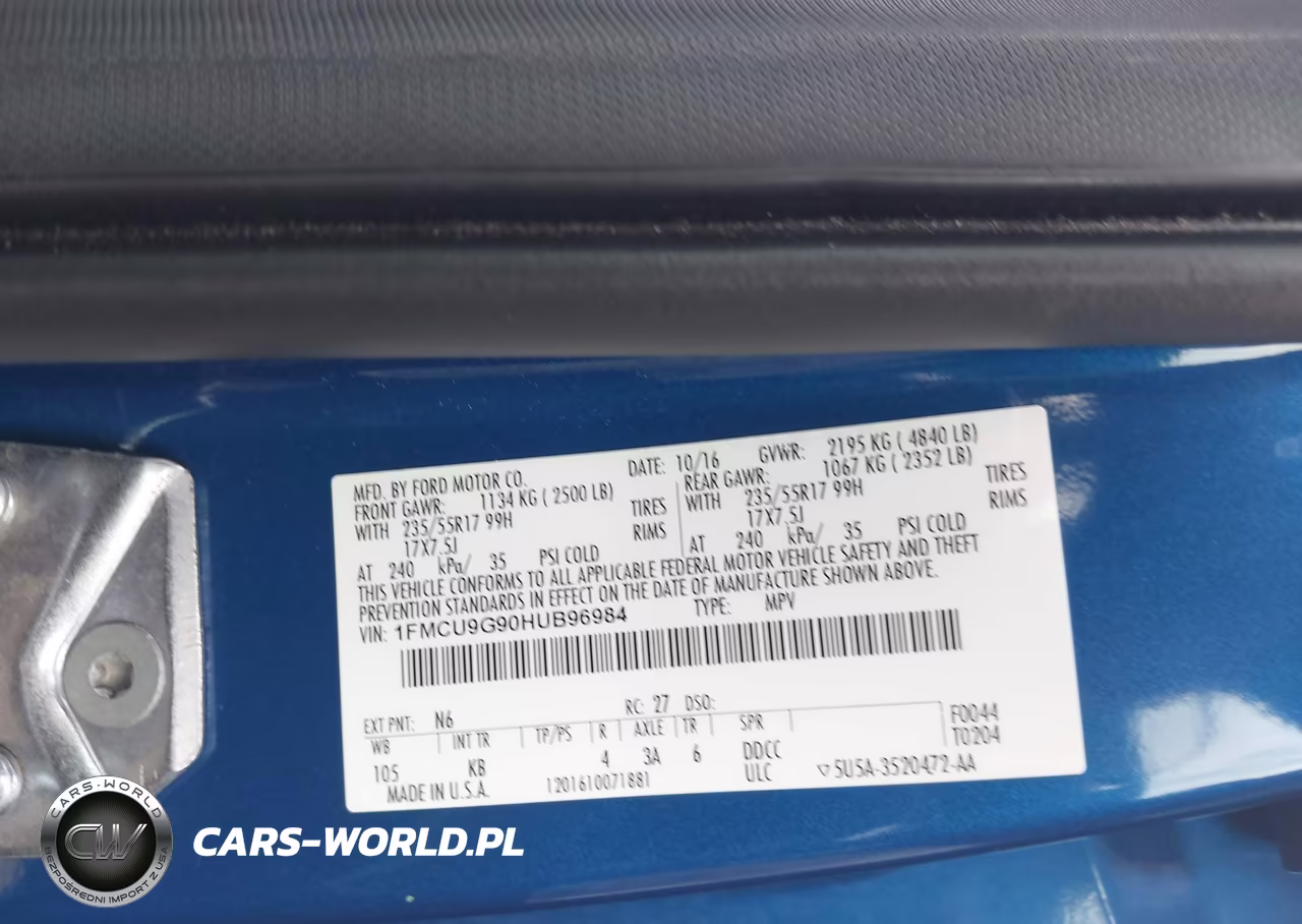 2017 Ford Escape Se VIN:1FMCU9G90HUB96984 - 9