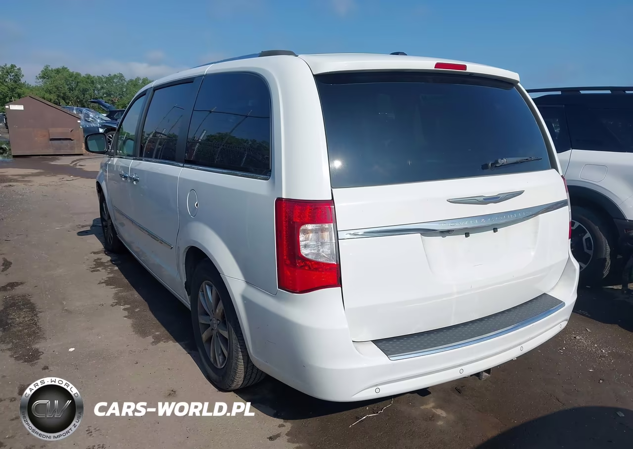 2014 Chrysler Town & Country Touring L VIN:2C4RC1CG3ER409944 - 3