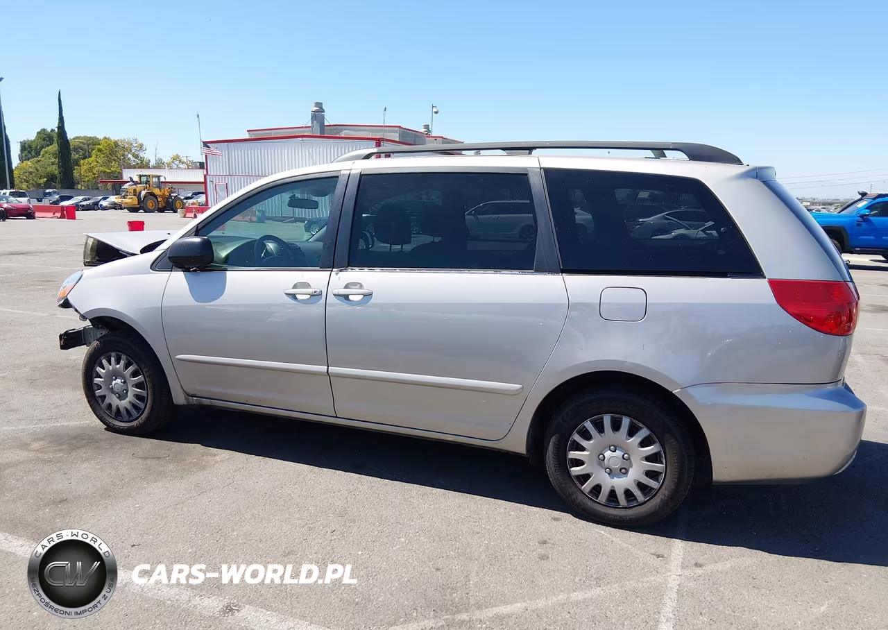 2010 Toyota Sienna Le VIN:5TDKK4CC2AS304171 - 15