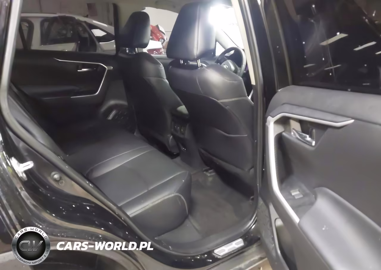 2024 Toyota Rav4 Xle Premium VIN:2T3C1RFV3RC278354 - 8