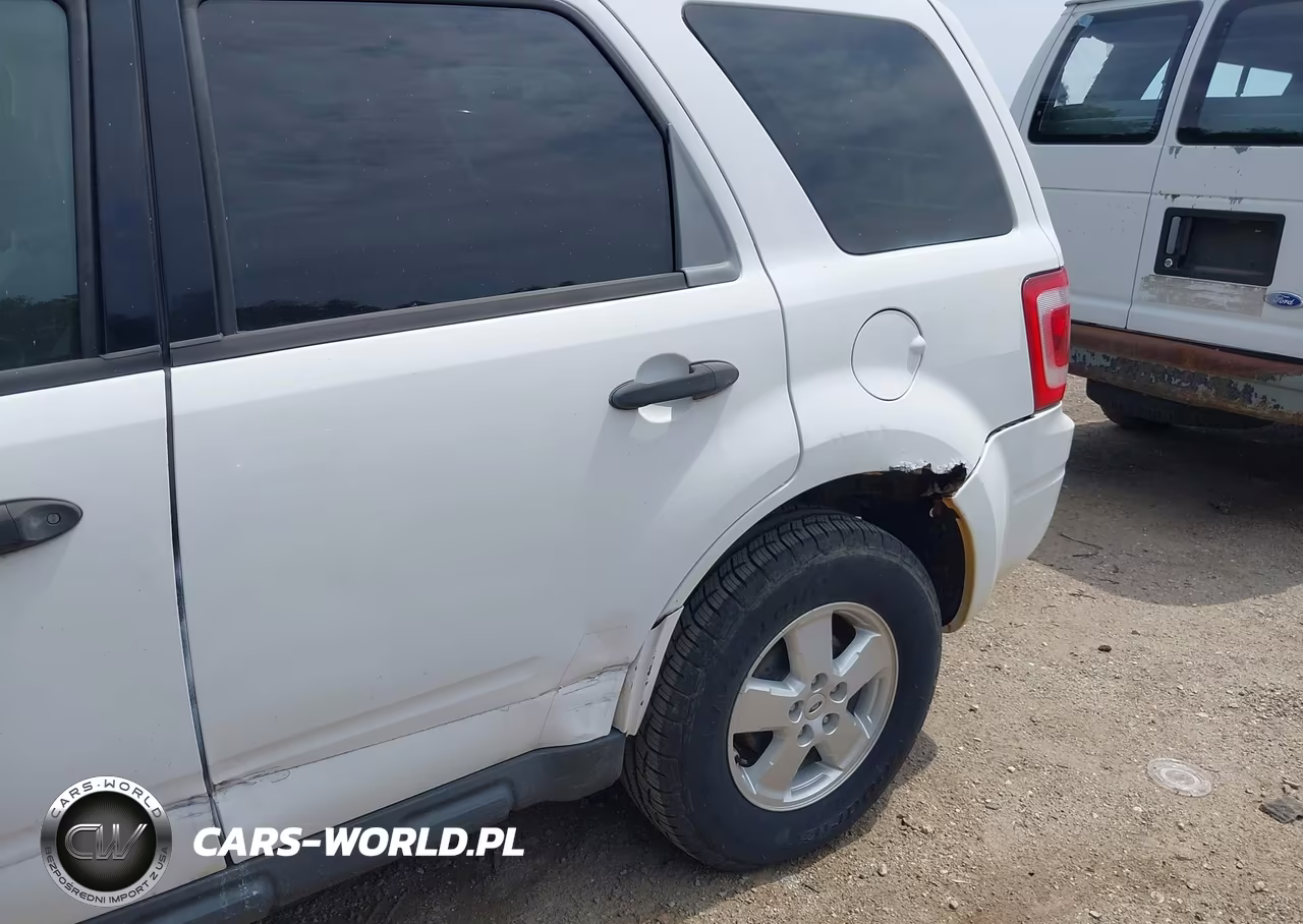 2008 Ford Escape Xlt VIN:1FMCU03118KC97443 - 14