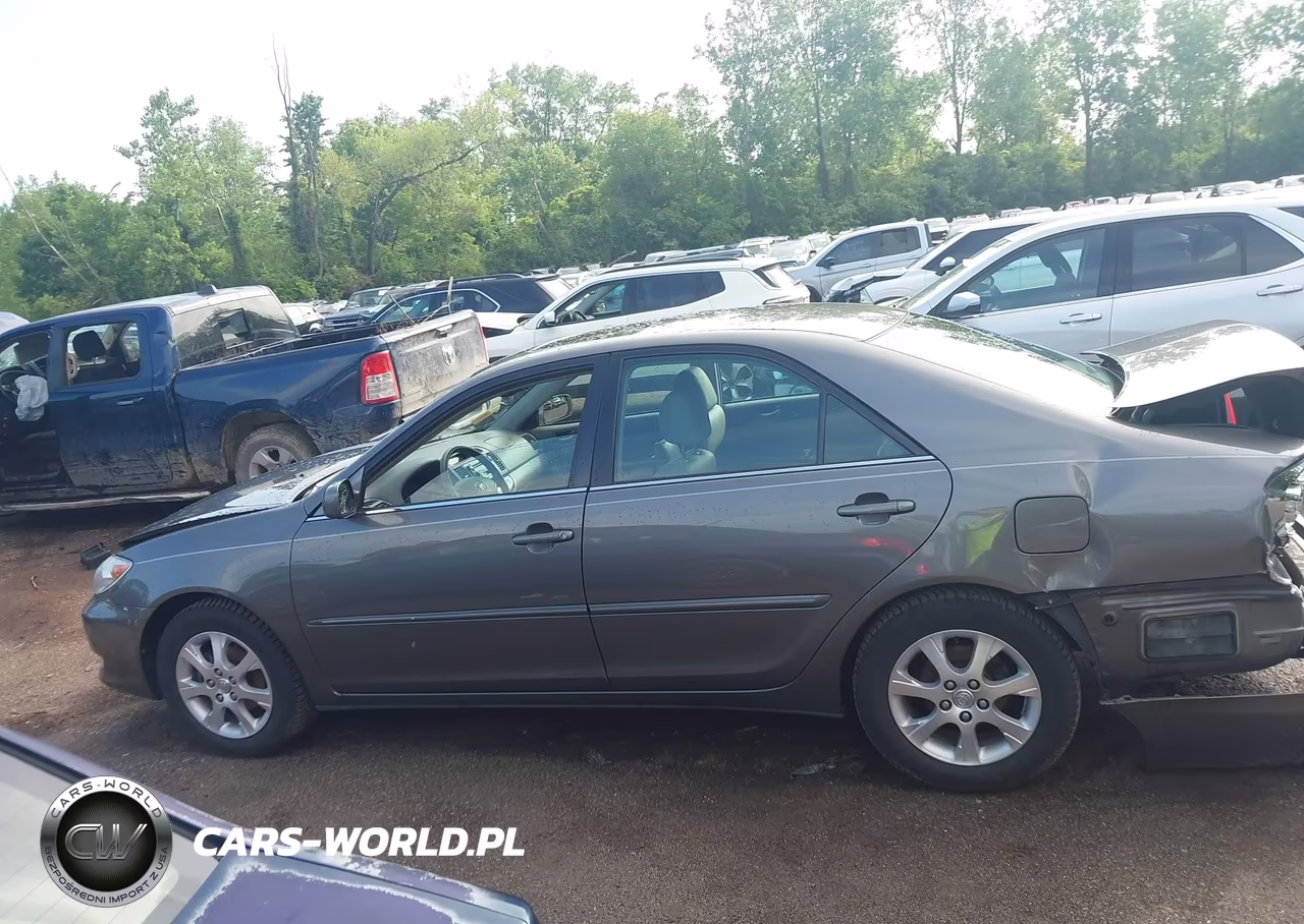 2005 Toyota Camry Xle VIN:4T1BE30K85U944864 - 14