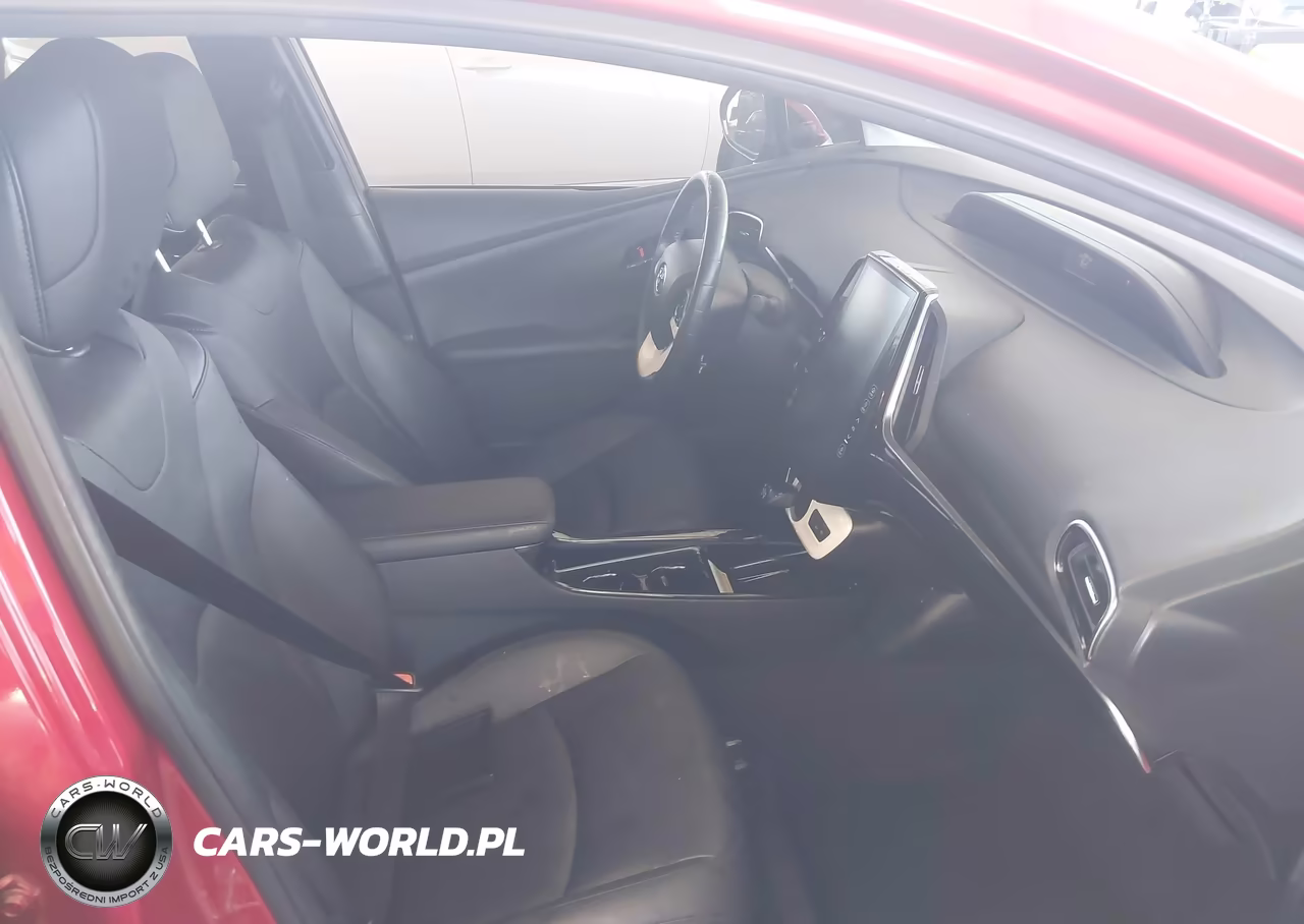 2017 Toyota Prius Prime Premium VIN:JTDKARFP1H3059079 - 5