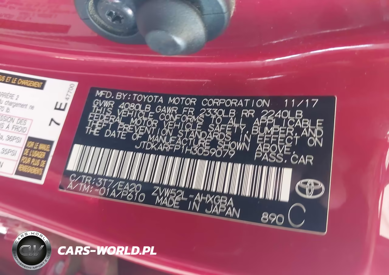 2017 Toyota Prius Prime Premium VIN:JTDKARFP1H3059079 - 9