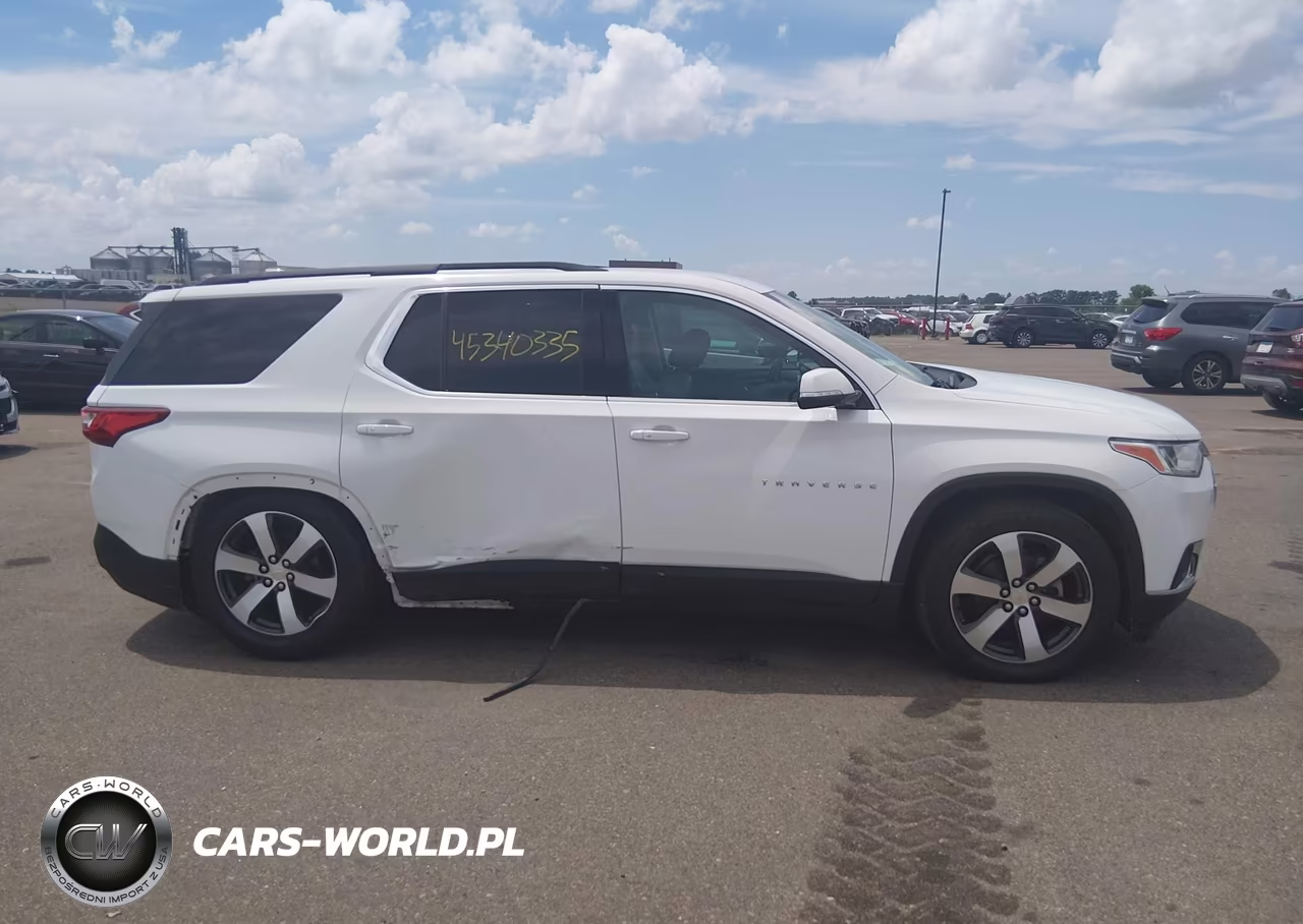 2019 Chevrolet Traverse 3Lt VIN:1GNEVHKW2KJ244552 - 13