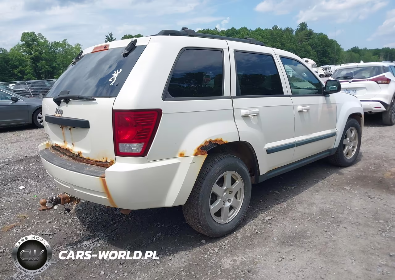 2008 Jeep Grand Cherokee Laredo VIN:1J8GR48K48C210329 - 4