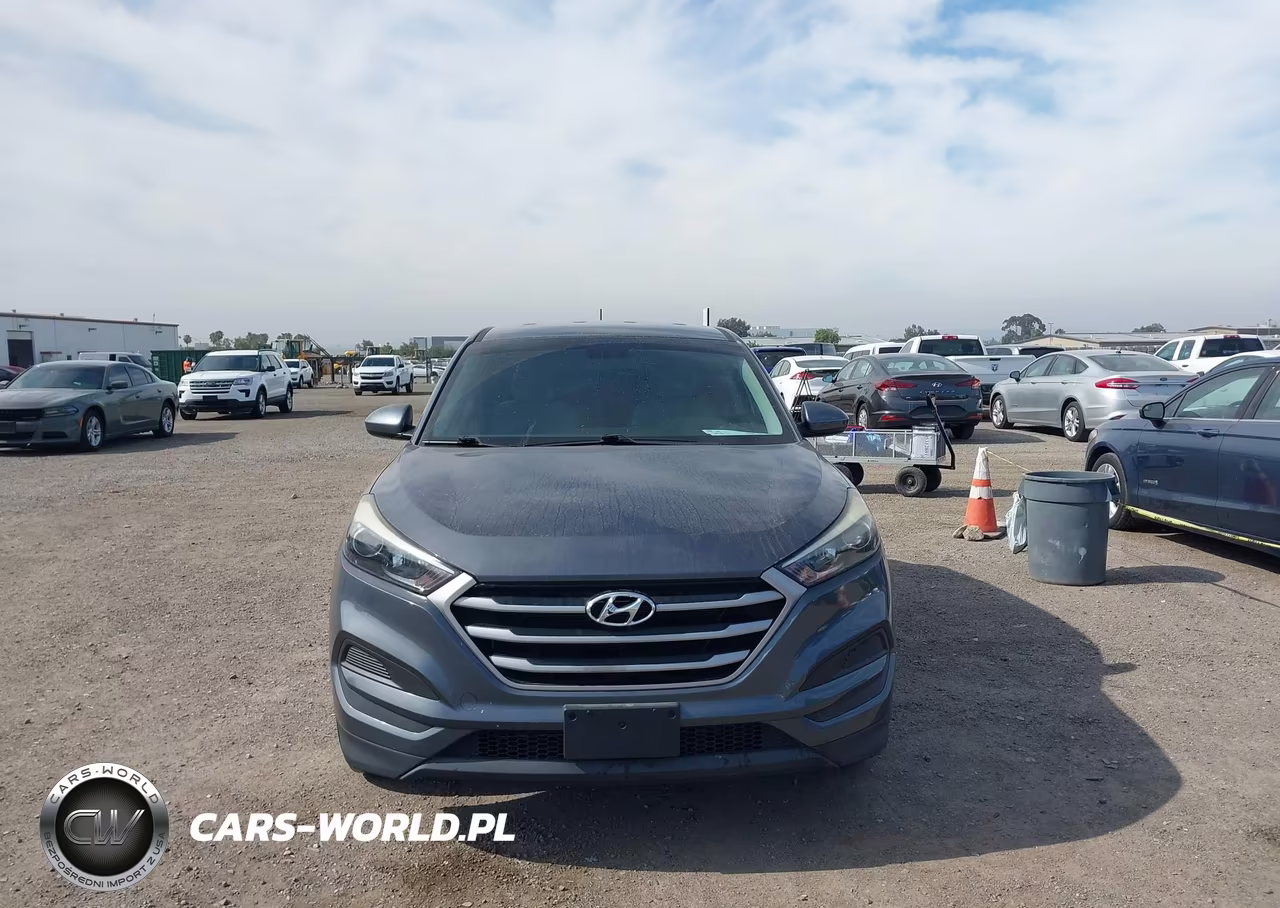 2018 Hyundai Tucson Se VIN:KM8J23A41JU682653 - 13