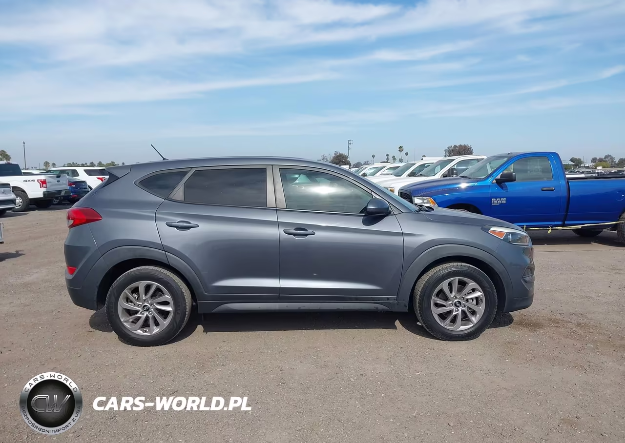 2018 Hyundai Tucson Se VIN:KM8J23A41JU682653 - 14