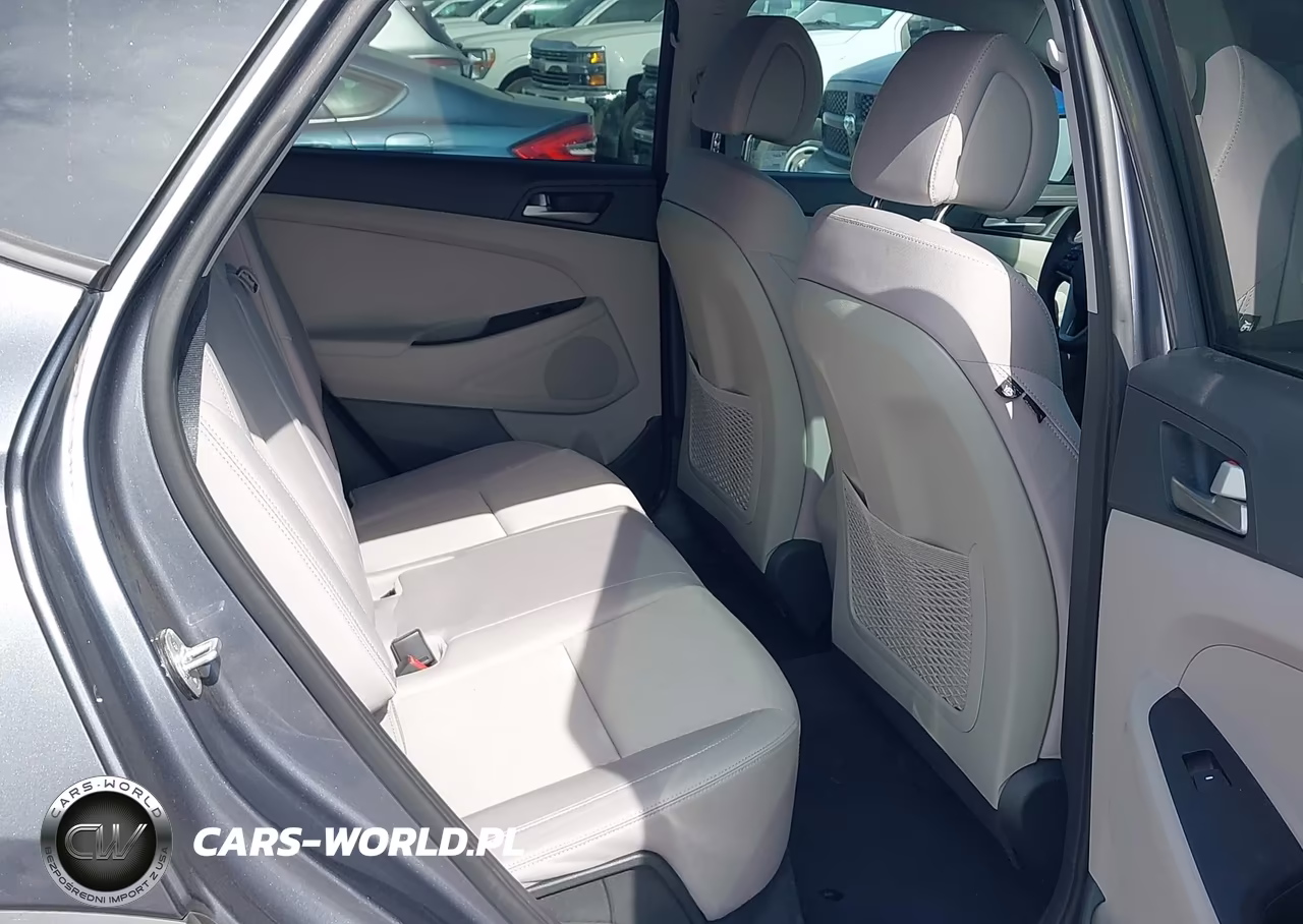 2018 Hyundai Tucson Se VIN:KM8J23A41JU682653 - 8