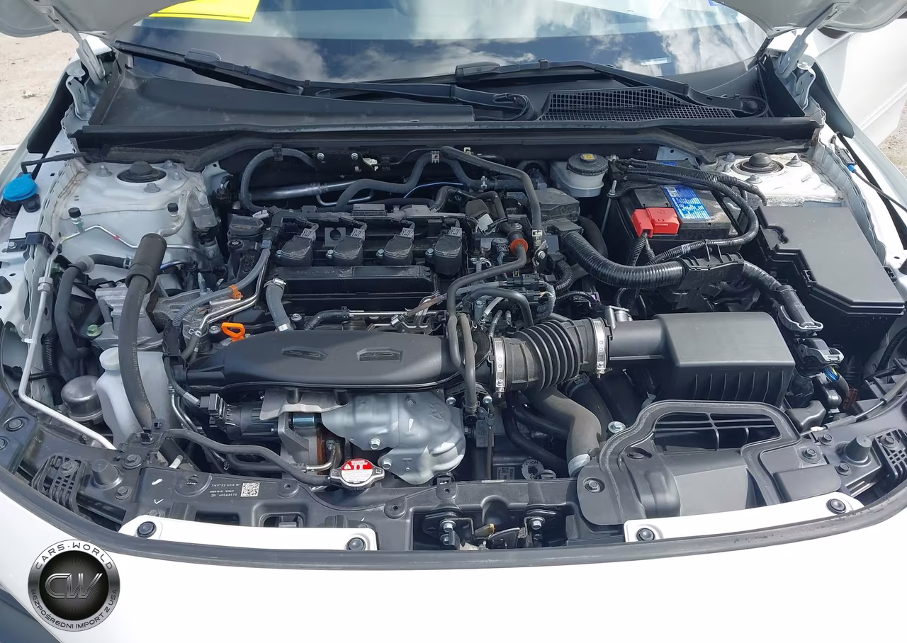 2024 Honda Civic Touring VIN:2HGFE1F92RH321717 - 10