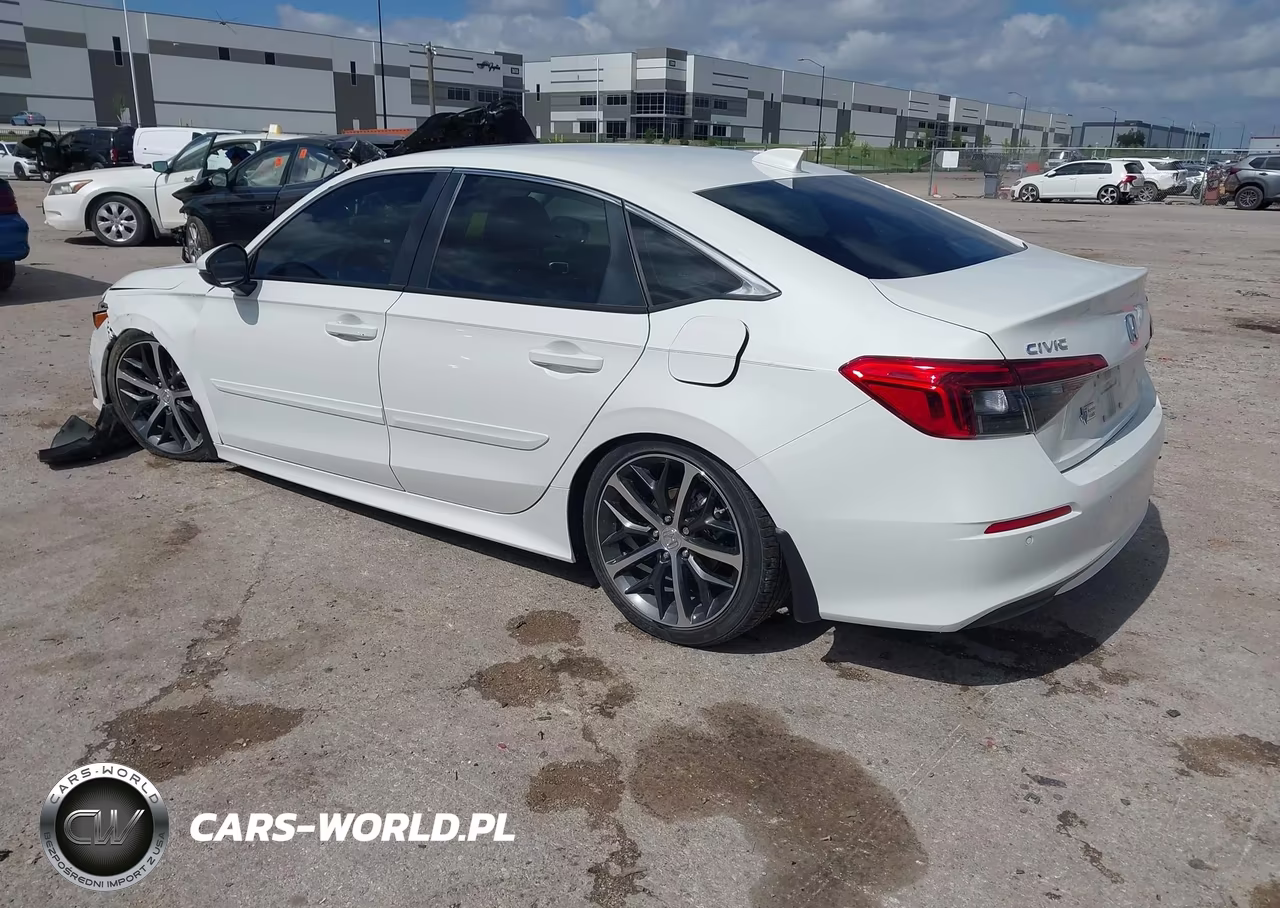 2024 Honda Civic Touring VIN:2HGFE1F92RH321717 - 3