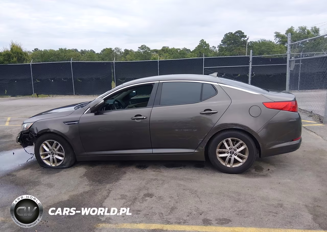 2011 Kia Optima Lx VIN:KNAGM4A7XB5061252 - 14
