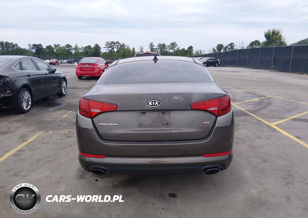 2011 Kia Optima Lx VIN:KNAGM4A7XB5061252 - 16
