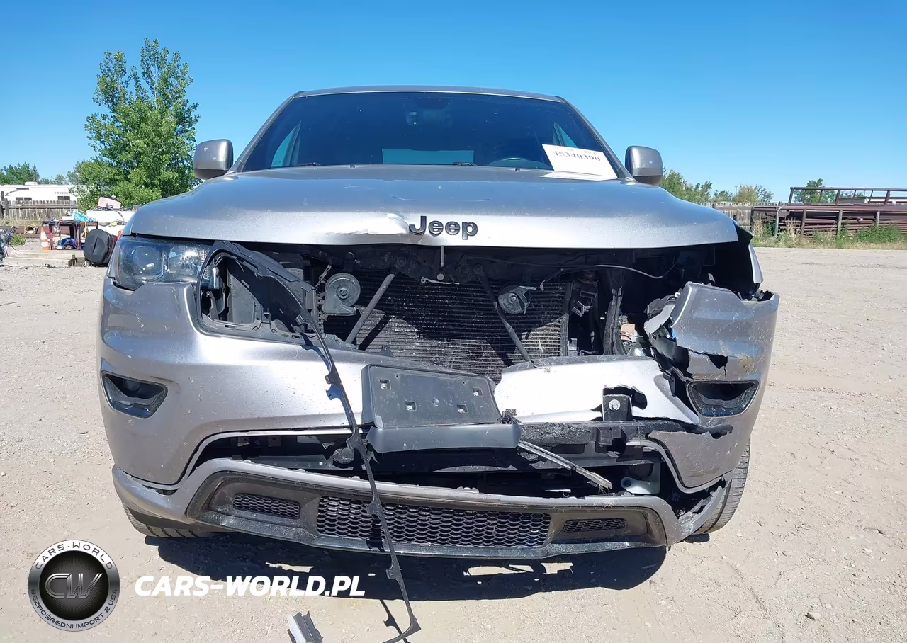 2018 Jeep Grand Cherokee Altitude 4X4 VIN:1C4RJFAG5JC183317 - 13