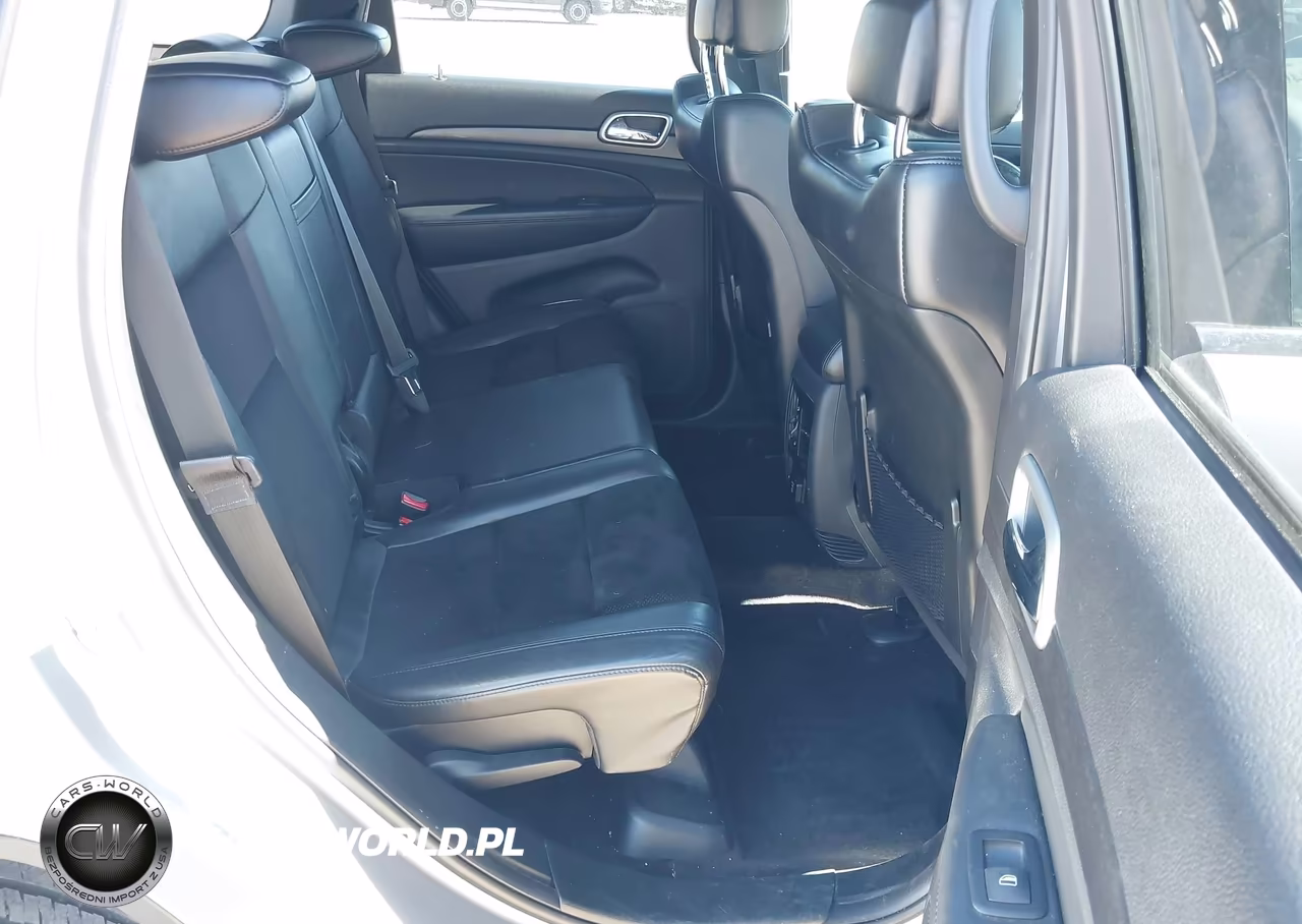 2018 Jeep Grand Cherokee Altitude 4X4 VIN:1C4RJFAG5JC183317 - 8