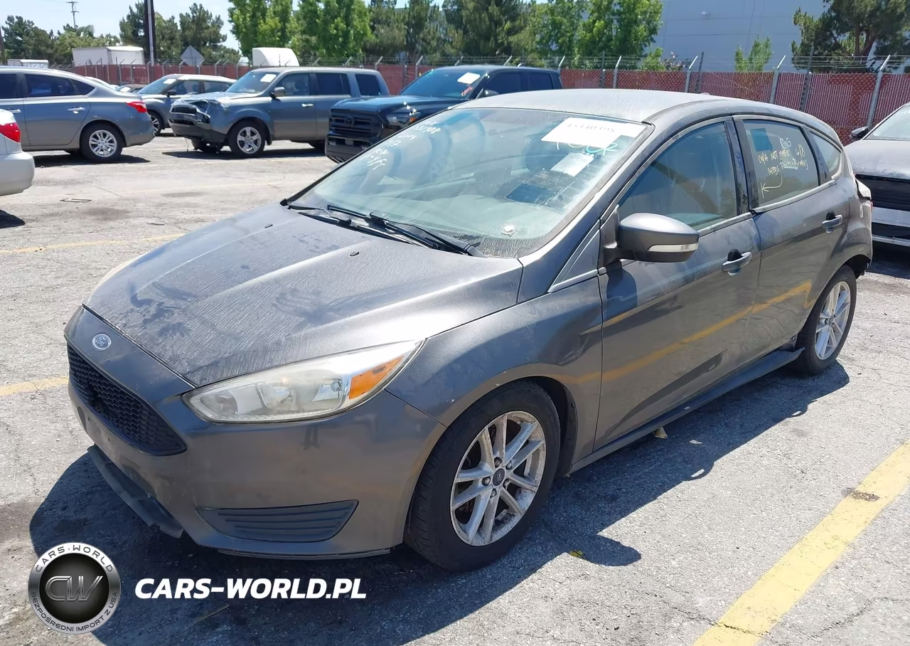 2015 Ford Focus Se VIN:1FADP3K26FL351408 - 2