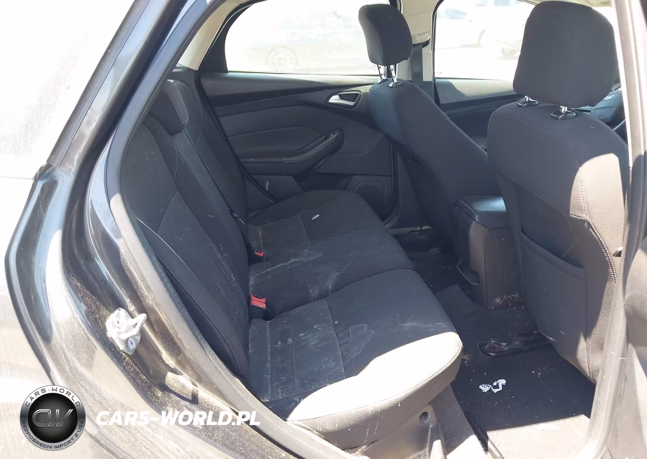 2015 Ford Focus Se VIN:1FADP3K26FL351408 - 8